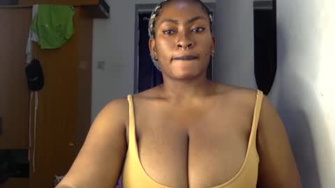 Snapshot of lick_my_pussyyy226651 chatting on 02-14-25, 04:15 caira online show from 02-14-25, 04:15
