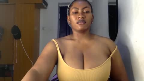Snapshot of lick_my_pussyyy226651 chatting on 02-26-25, 12:49 caira online show from 02-26-25, 12:49