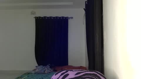 Snapshot of lick_my_pussyyy226651 chatting on 09-09-25, 09:47 caira online show from 09-09-25, 09:47