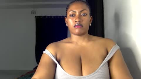 Snapshot of lick_my_pussyyy226651 chatting on 09-10-25, 10:32 caira online show from 09-10-25, 10:32