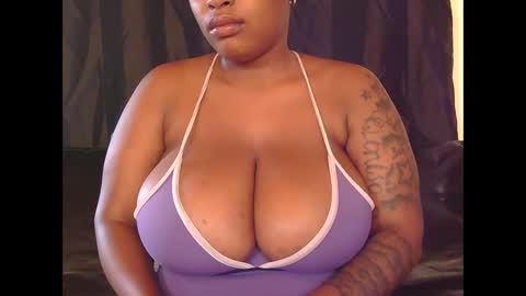 lickabletash98 online show from 12-18-24, 06:21