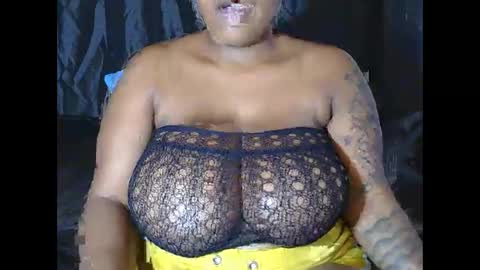 lickabletash98 online show from 01-08-25, 03:39