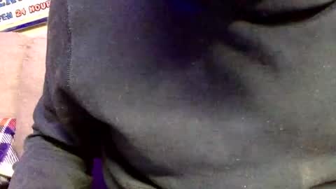 Snapshot of lickitb4istick chatting on 11-17-25, 03:12 IM A BAD DAWGY WOOF WOOF online show from 11-17-25, 03:12