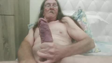 lickittostickit online show from 01-03-25, 04:44