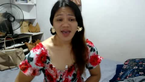 Snapshot of liebewendy2026 chatting on 06-12-26, 12:20 liebewendy2026 online show from 06-12-26, 12:20