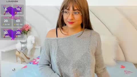 Snapshot of lieselmeminger_ chatting on 03-13-26, 08:59 Emily online show from 03-13-26, 08:59