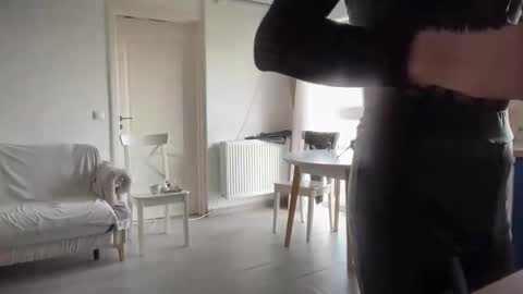 Snapshot of liferacw chatting on 04-14-26, 09:04 SofieXxxDoll online show from 04-14-26, 09:04