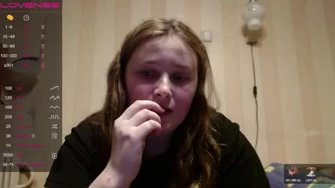 light_lunaa online show from 02-06-26, 11:57
