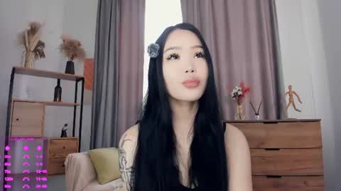 Melissa online show from 06-19-26, 07:34