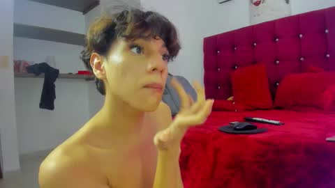 Snapshot of lightboy0 chatting on 11-09-25, 03:43 lightboy0 online show from 11-09-25, 03:43