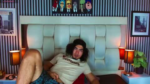 Lihan online show from 10-31-25, 04:08