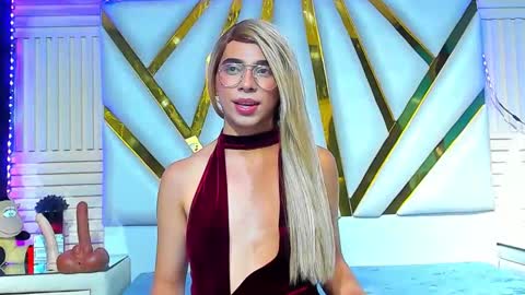 liiacollins online show from 10-30-25, 01:18