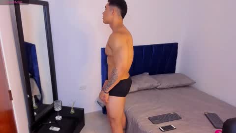 liiam_jesus online show from 10-08-25, 02:47