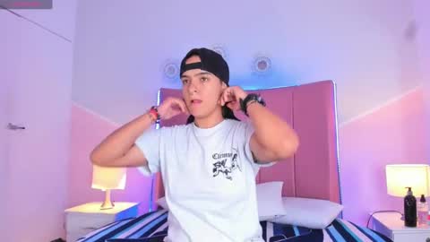 liiam_smith_ online show from 09-21-25, 12:40