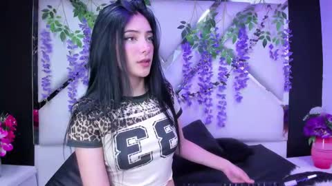 Brittany online show from 12-21-25, 02:24