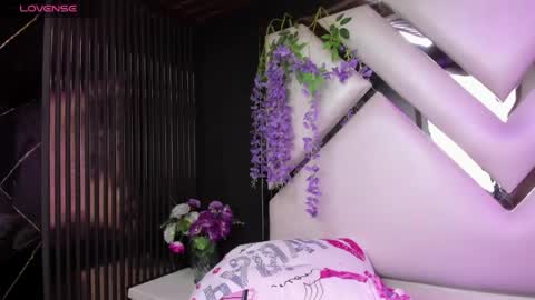 Snapshot of liinzy_rouse chatting on 07-31-26, 05:12 Brittany online show from 07-31-26, 05:12