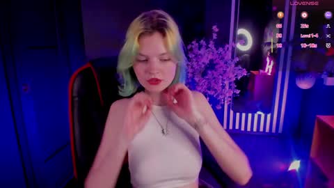 lika_sky online show from 05-15-26, 04:14