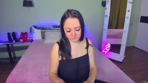 Snapshot of likaa_likaa chatting on 12-06-24, 05:42 Lika online show from 12-06-24, 05:42