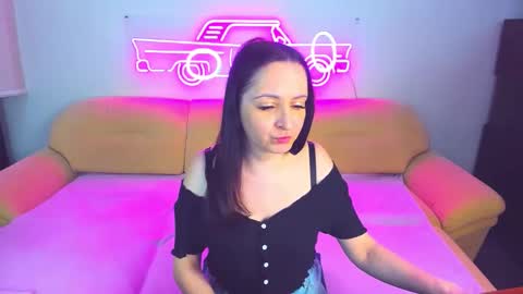 Snapshot of likaa_likaa chatting on 12-26-24, 12:59 Lika online show from 12-26-24, 12:59