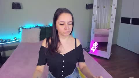 Snapshot of likaa_likaa chatting on 01-16-25, 01:25 Lika online show from 01-16-25, 01:25