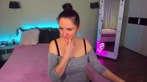 Snapshot of likaa_likaa chatting on 01-22-25, 05:17 Lika online show from 01-22-25, 05:17