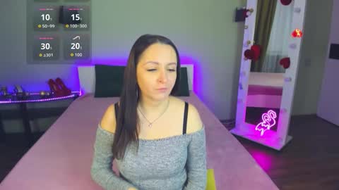 Snapshot of likaa_likaa chatting on 10-17-25, 12:52 Lika online show from 10-17-25, 12:52