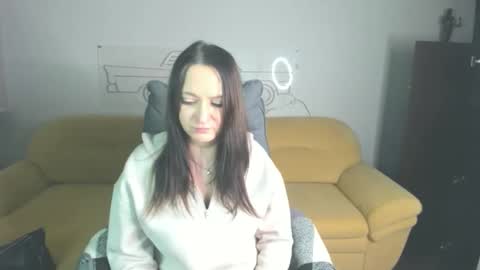 Snapshot of likaa_likaa chatting on 02-19-26, 03:52 Lika online show from 02-19-26, 03:52