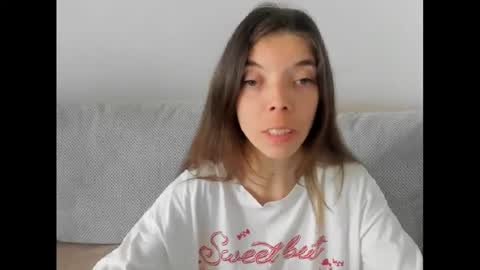 likaaeiston1 online show from 05-09-26, 05:56