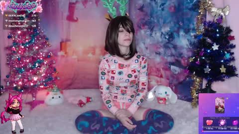 LikeMyAshe online show from 12-24-24, 06:00