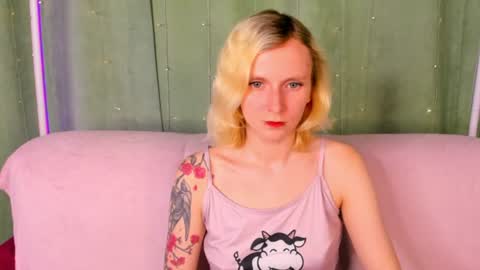 likilip online show from 06-19-26, 01:54