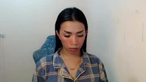 Snapshot of likliklicklengleng chatting on 03-16-26, 09:02 Leng online show from 03-16-26, 09:02