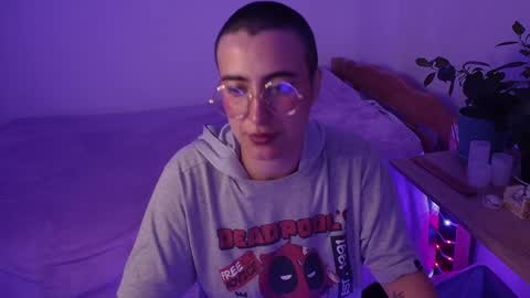 im MIA  -- MY OF is catsito3 online show from 01-12-25, 04:10