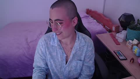 im MIA  -- MY OF is catsito3 online show from 02-03-25, 07:51