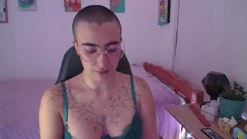 im MIA  -- MY OF is catsito3 online show from 02-04-25, 04:26