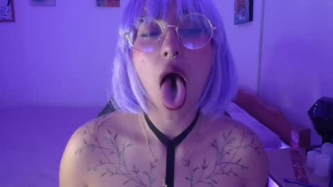 im MIA  -- MY OF is catsito3 online show from 02-11-25, 05:05