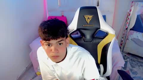 Snapshot of lil_babyyy_ chatting on 02-21-26, 12:55 LIAM online show from 02-21-26, 12:55