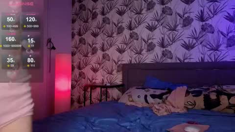 lil_bae_elen online show from 10-31-25, 04:08