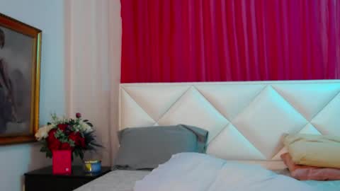 Snapshot of lil_bella_g chatting on 05-24-26, 08:03 Lil Bella G online show from 05-24-26, 08:03