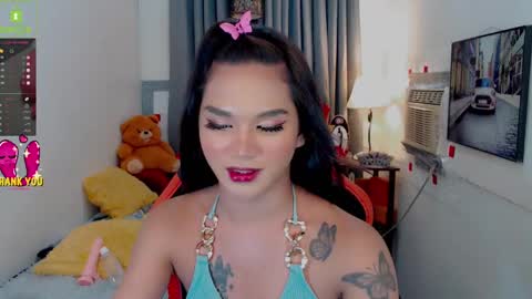 Snapshot of lil_fantacy chatting on 12-04-24, 03:37 LILY online show from 12-04-24, 03:37
