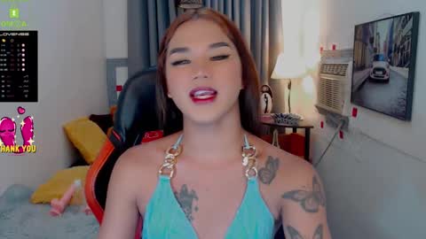 Snapshot of lil_fantacy chatting on 12-19-24, 04:56 LILY online show from 12-19-24, 04:56