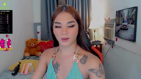 Snapshot of lil_fantacy chatting on 01-05-25, 11:37 LILY online show from 01-05-25, 11:37