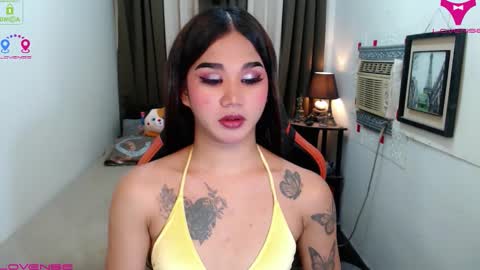 Snapshot of lil_fantacy chatting on 11-23-25, 06:19 LILY online show from 11-23-25, 06:19