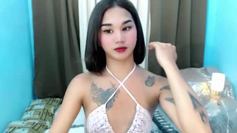 LILY online show from 05-26-26, 07:59