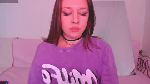 Snapshot of lil_foxy999 chatting on 02-24-26, 03:26 Alisa online show from 02-24-26, 03:26