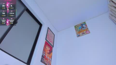 Snapshot of lil_hanna18 chatting on 04-07-26, 04:02 Hanna online show from 04-07-26, 04:02