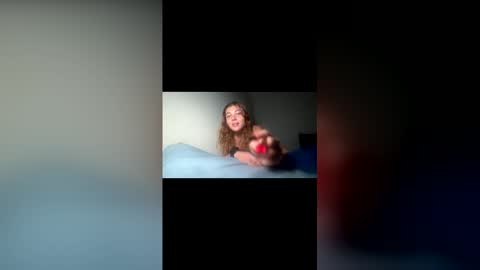 Snapshot of lil_luca chatting on 06-03-26, 10:18 lil_luca online show from 06-03-26, 10:18