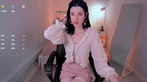 Snapshot of lil_melanie_ chatting on 04-29-26, 04:22 Melanie Follow me online show from 04-29-26, 04:22