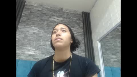 Snapshot of lil_rose2006 chatting on 10-11-25, 12:04 lil_rose2006 online show from 10-11-25, 12:04