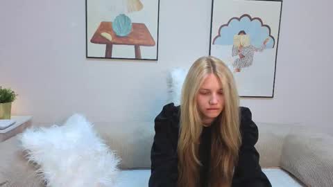 Emma online show from 09-25-25, 11:58