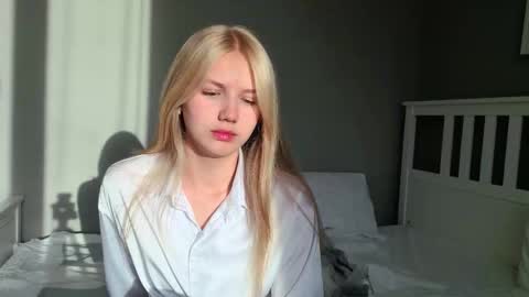 Emma online show from 10-01-25, 10:32